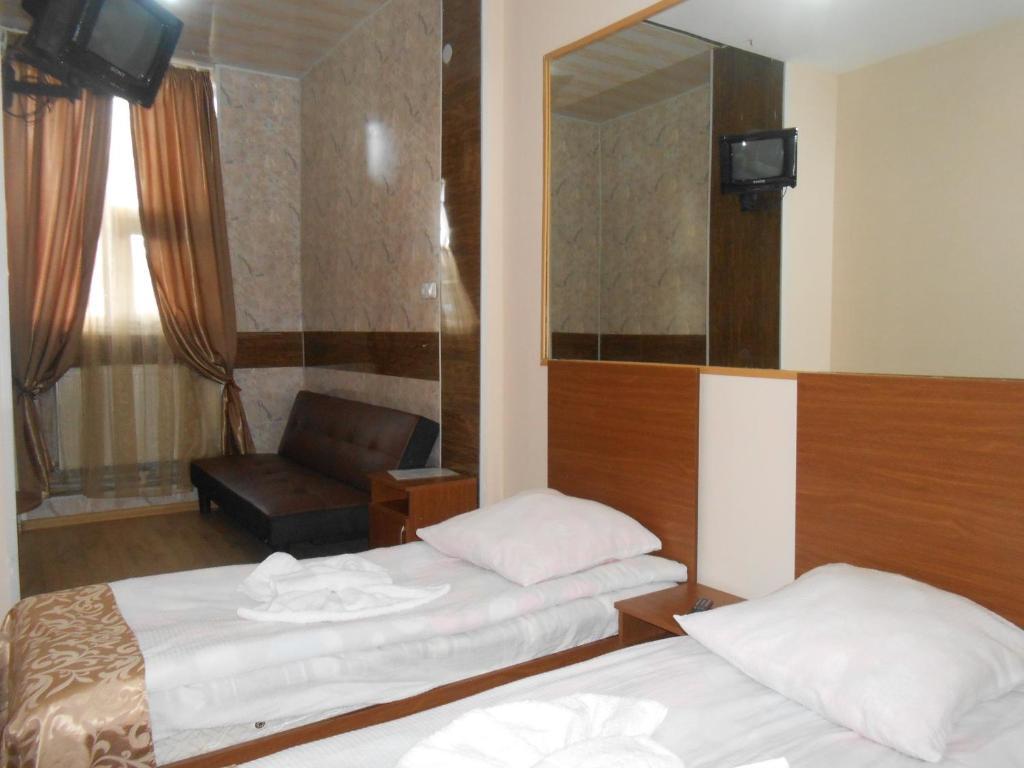 Noah's Ark B&B Tbilisi Ruang foto