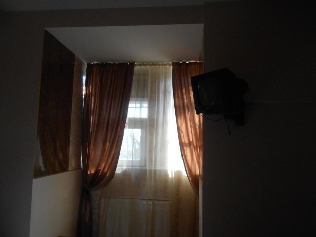 Noah's Ark B&B Tbilisi Ruang foto